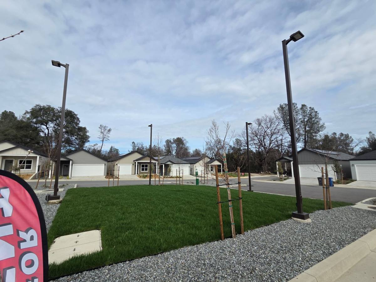 House for rent at 1238 Old Alturas Rd, Redding, CA 96003
