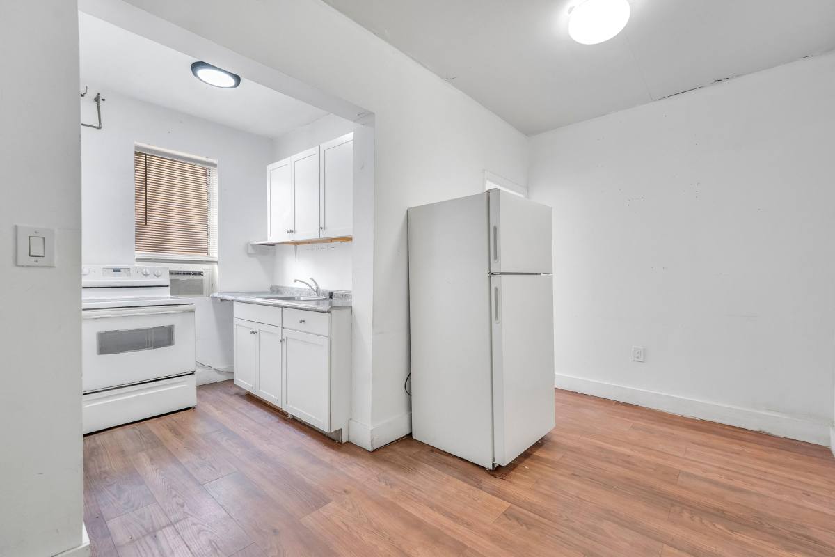 Apartment for rent at 1554 SW 5th St #155411C, Miami, FL 33135