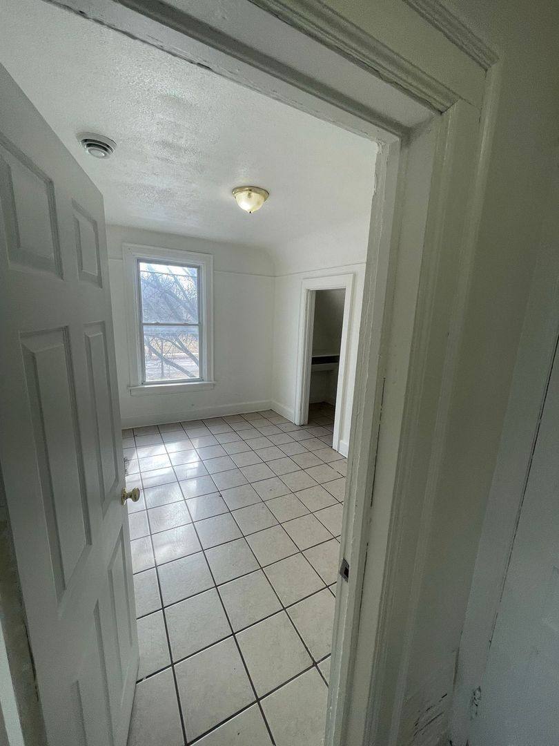 Apartment for rent at 1120-1122 W Locust St, Milwaukee, WI 53206