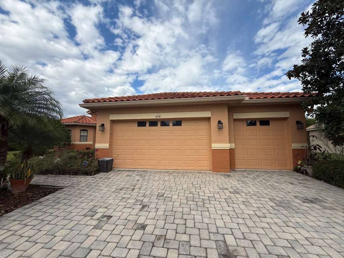 House for rent at 898 San Raphael St, Kissimmee, FL 34759