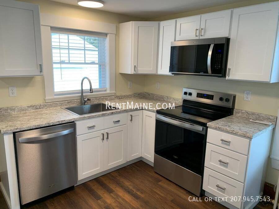 Apartment for rent at 54 Western Ave, Hampden, ME 04444