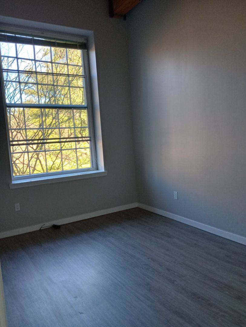 Apartment for rent at 2 N Main St, Beacon Falls, CT 06403
