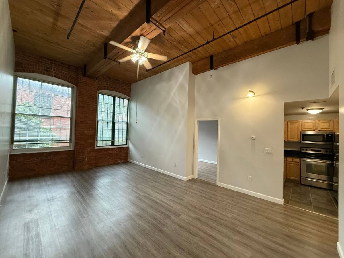 Apartment for rent at 2 N Main St, Beacon Falls, CT 06403