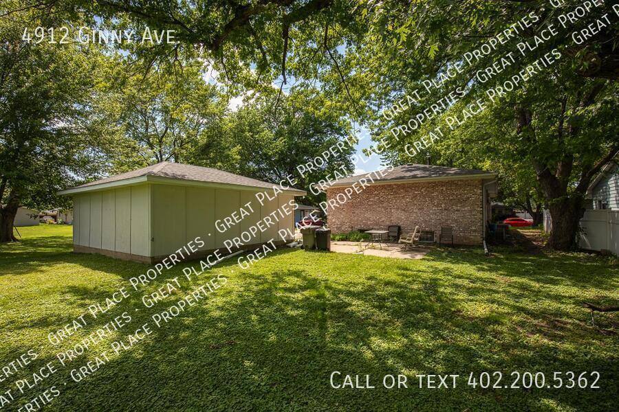 Apartment for rent at 4912 Ginny Ave, Lincoln, NE 68516