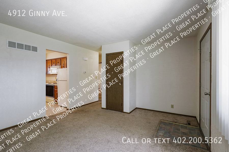 Apartment for rent at 4912 Ginny Ave, Lincoln, NE 68516
