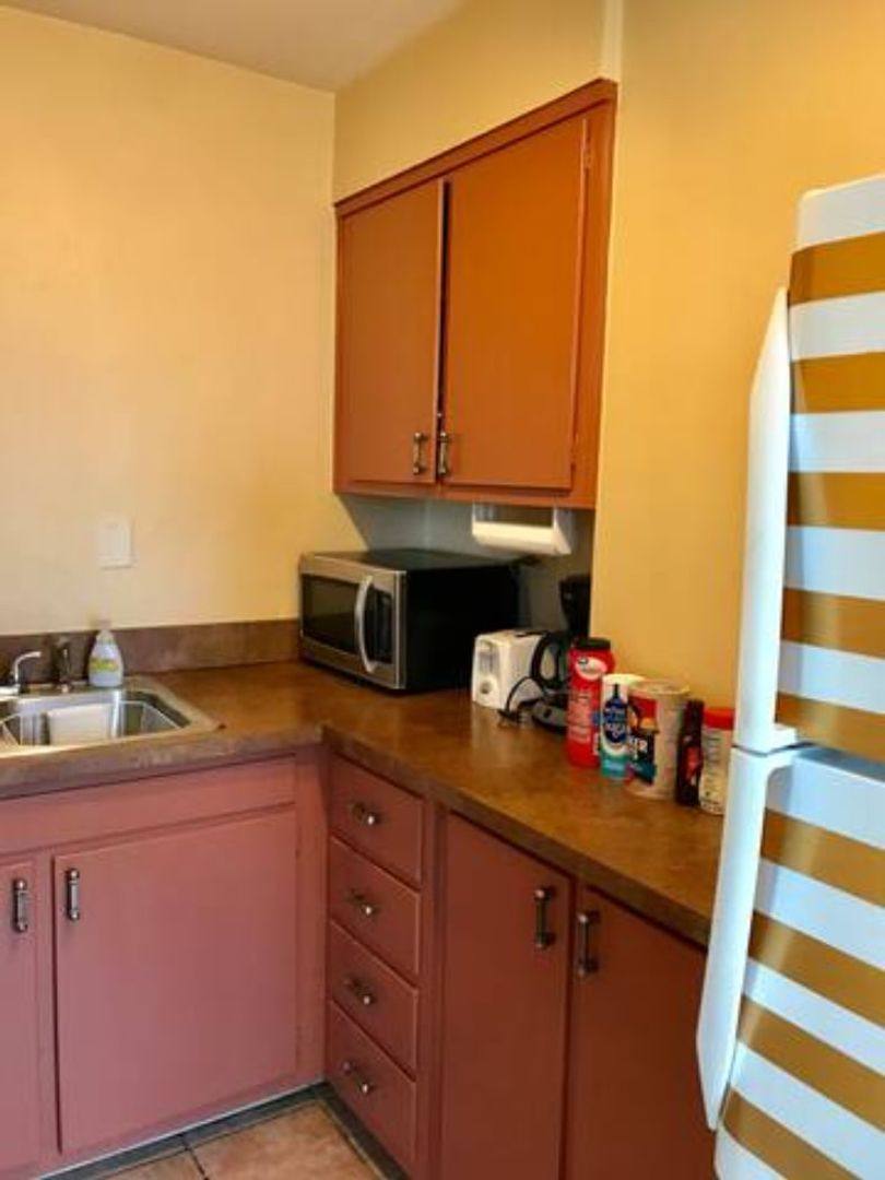 Condo for rent at 300 Peachtree St NW, Atlanta, GA 30308
