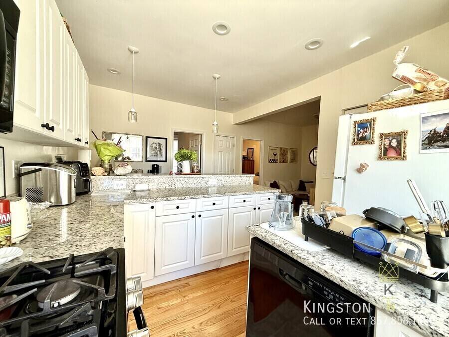 Apartment for rent at 1870 Commonwealth Ave #14, Brighton, MA 02135