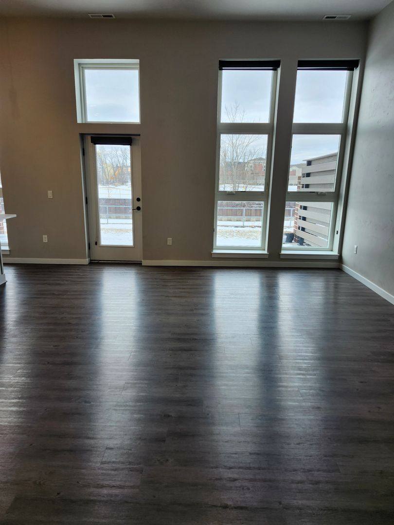 Apartment for rent at 460 Ahnaip St, Menasha, WI 54952