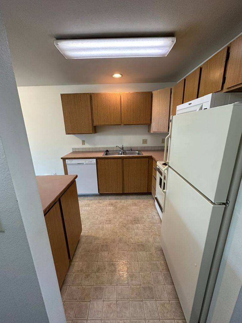 Apartment for rent at 3131 Ferry Ave, Bellingham, WA 98225