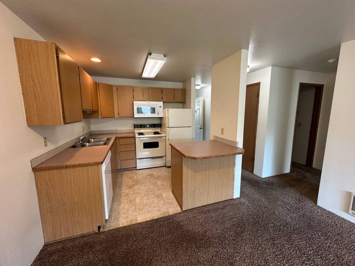 Apartment for rent at 3131 Ferry Ave, Bellingham, WA 98225