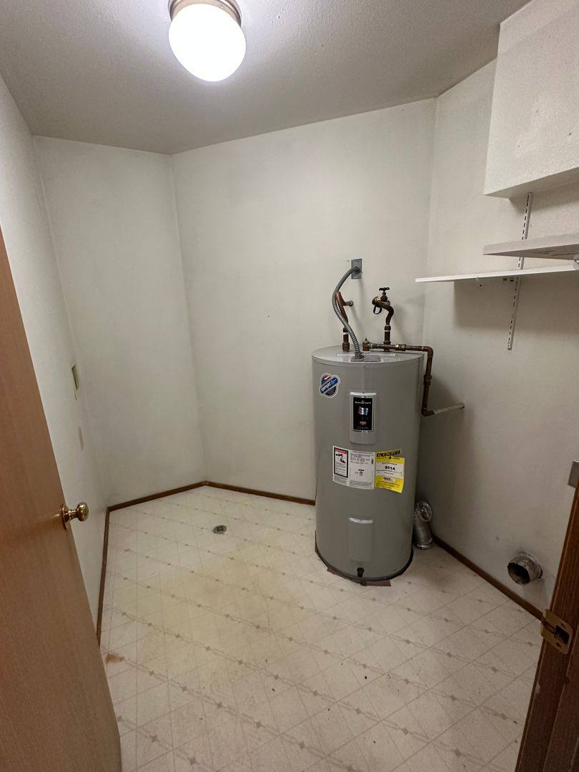 Apartment for rent at 3131 Ferry Ave, Bellingham, WA 98225
