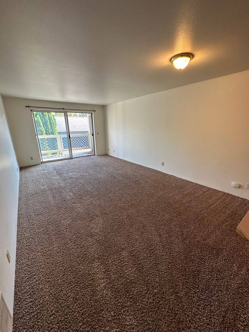 Apartment for rent at 3131 Ferry Ave, Bellingham, WA 98225