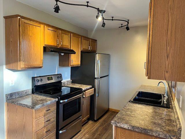House for rent at 505 13th St, Farmington, MN 55024