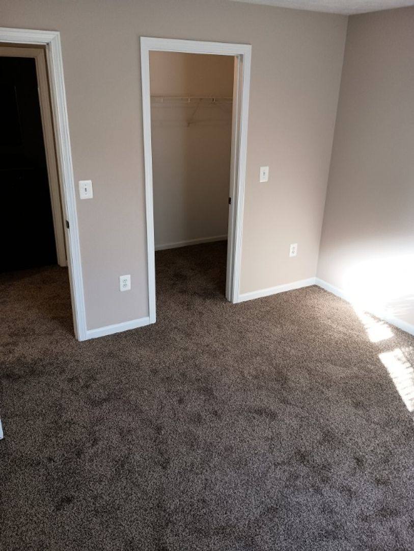 Apartment for rent at 388 Country View Court, Martinsville, IN 46151