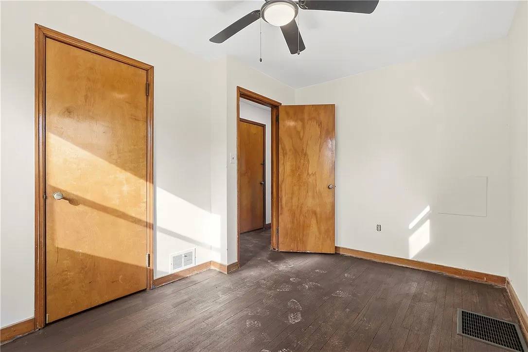 House for rent at 1865 Montour St Extension #1, Coraopolis, PA 15108