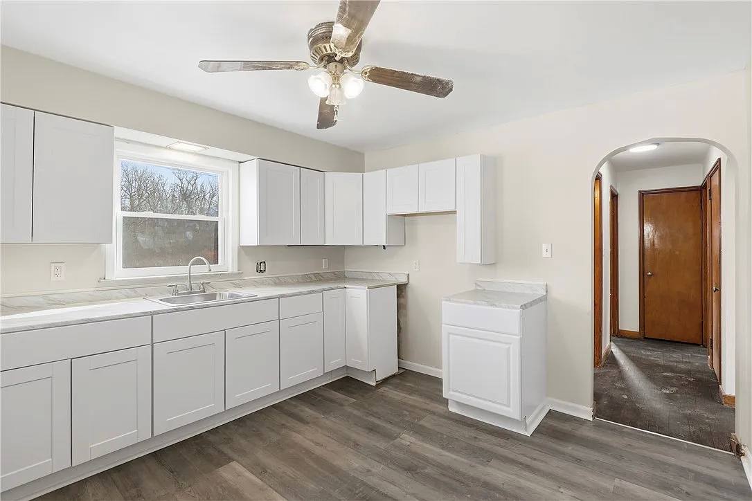 House for rent at 1865 Montour St Extension #1, Coraopolis, PA 15108