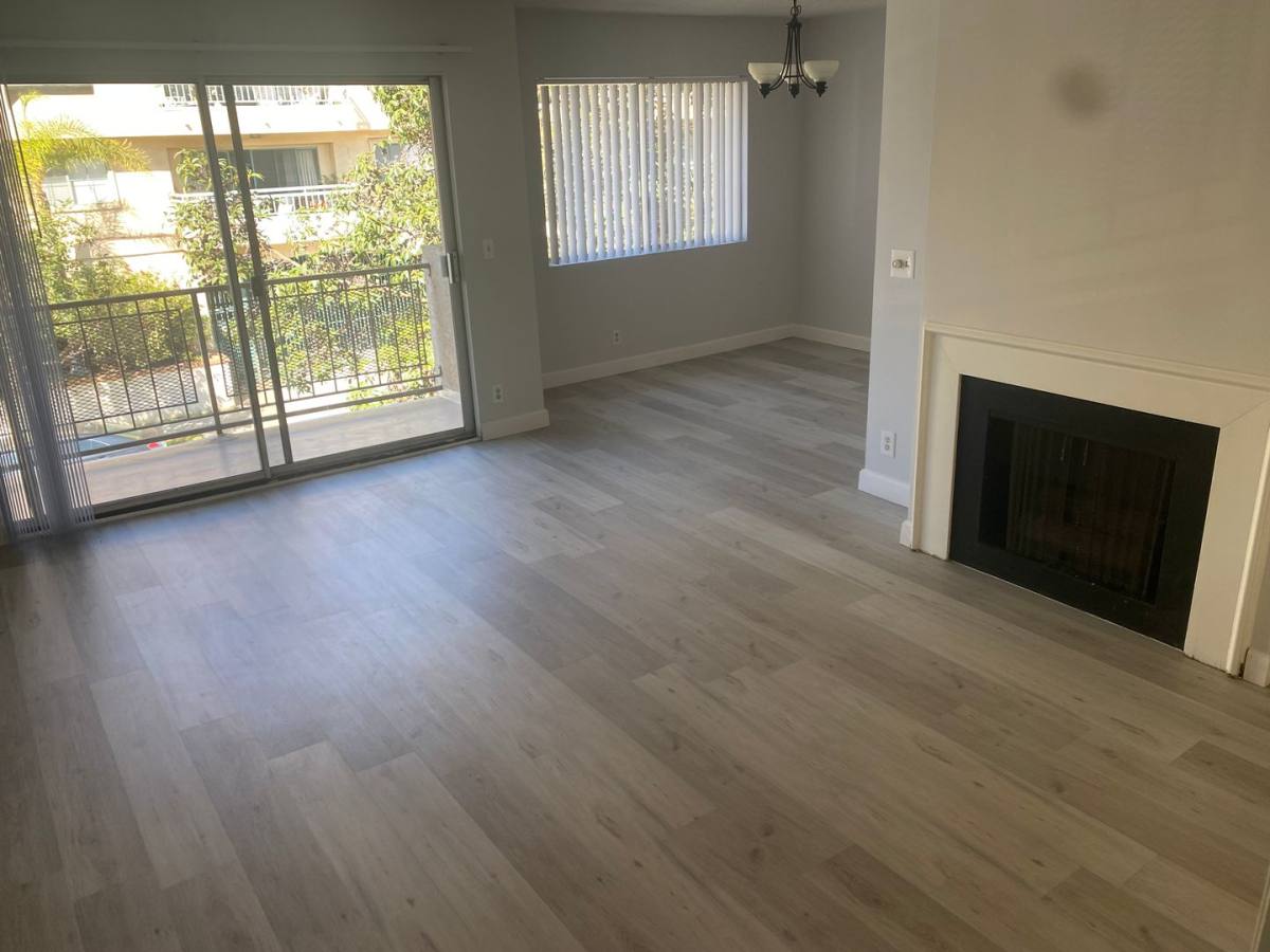 Apartment for rent at 1403 Swestgate Ave, Los Angeles, CA 90025