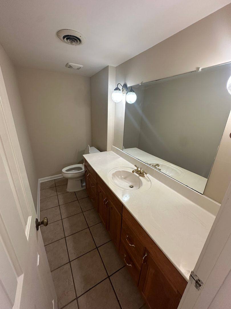 Townhouse for rent at 1969 Vienna Way, Germantown, TN 38138