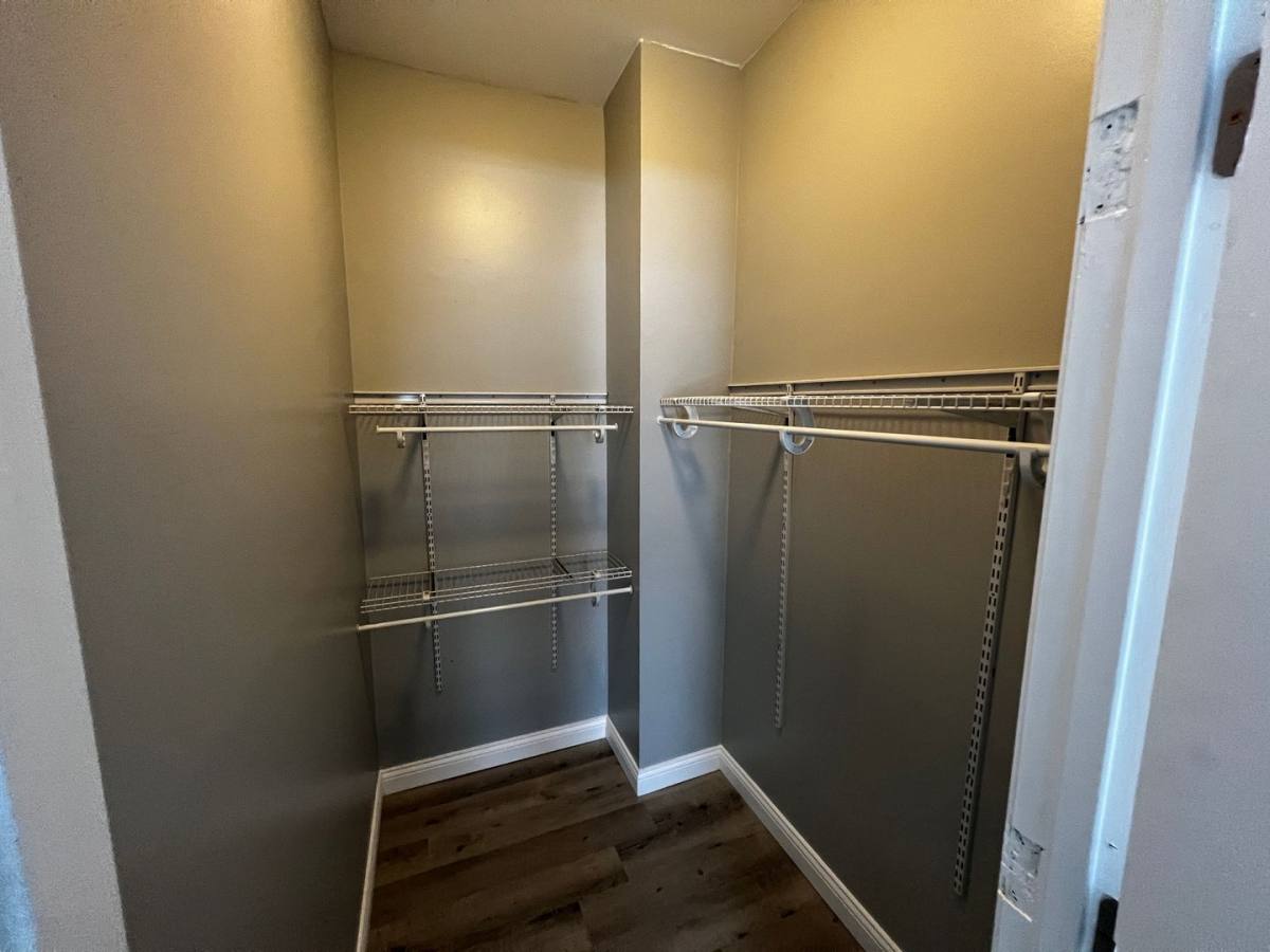 Apartment for rent at 629 Clara Ave, Saint Louis, MO 63112