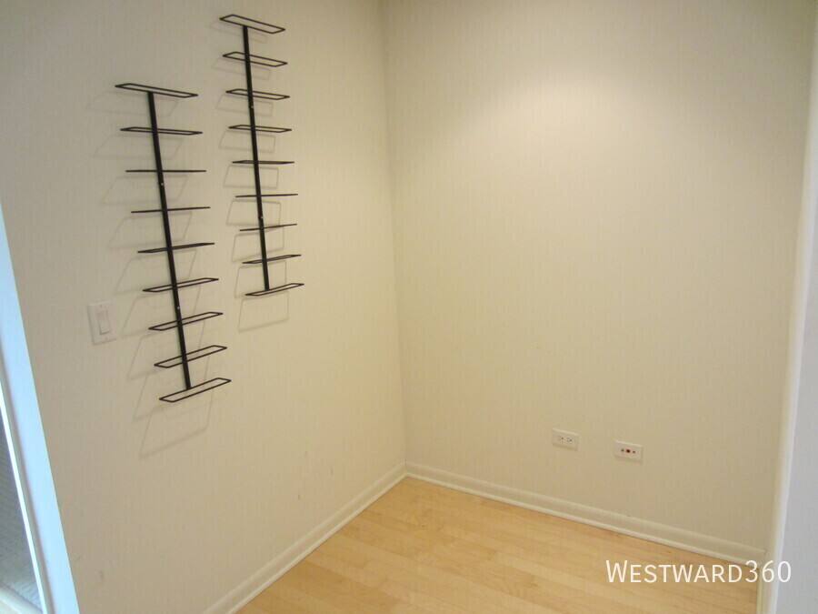 Condo for rent at 225 S Sangamon #605, Chicago, IL 60607