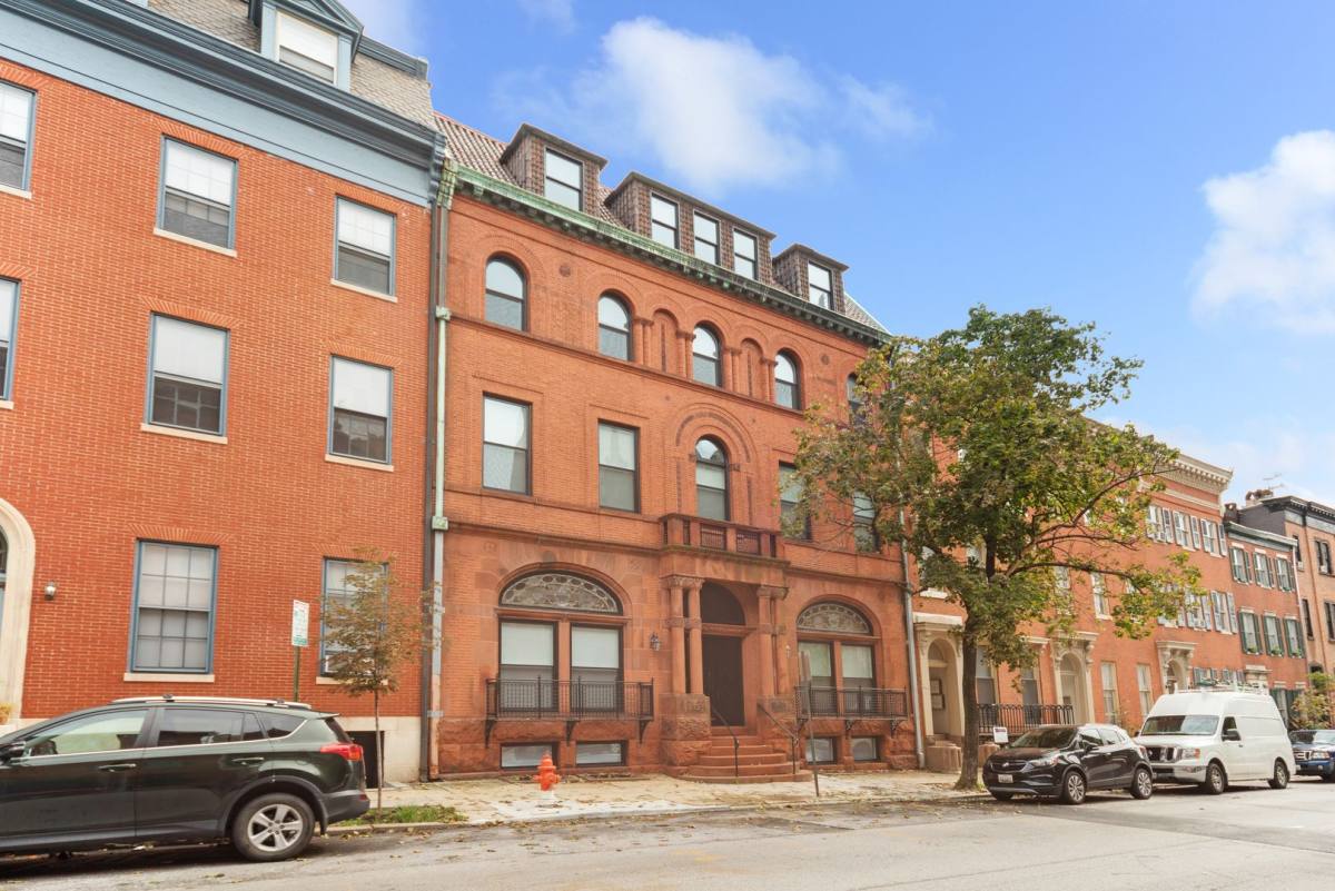 Apartment for rent at 815 Park Ave, Baltimore, MD 21201