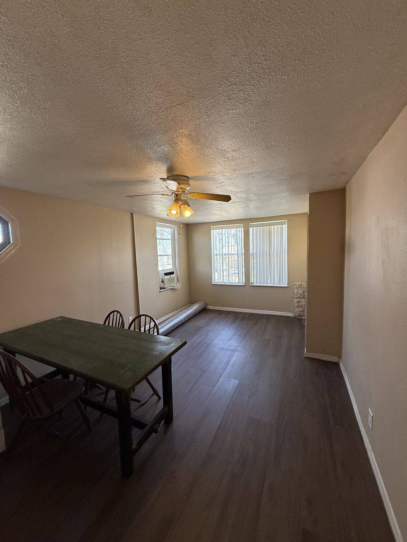 Apartment for rent at 30 S Grandview Ave, Daytona Beach, FL 32118