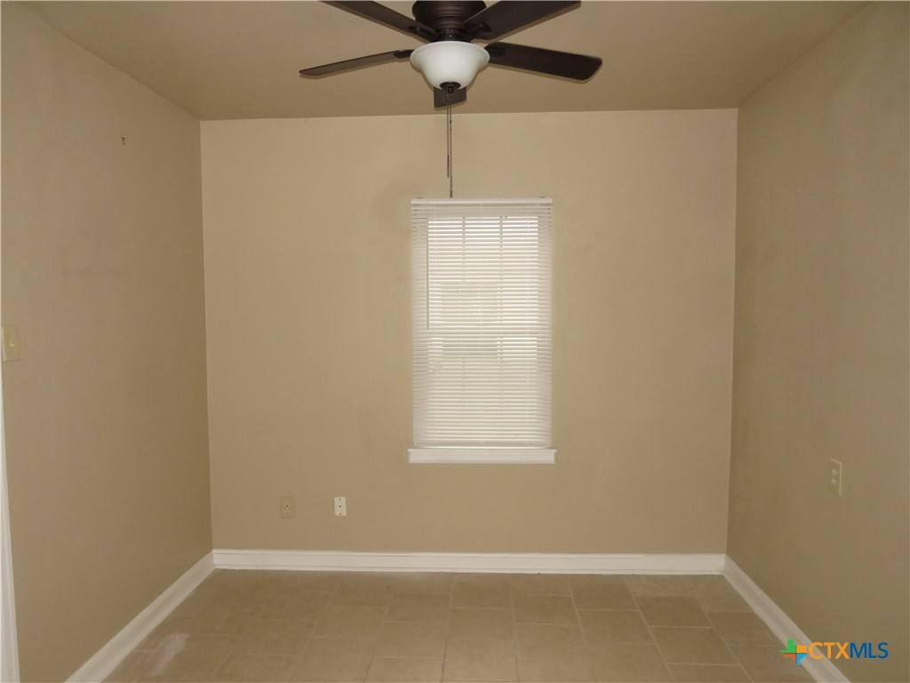 Apartment for rent at 214 E Munroe Ave #214, Temple, TX 76501