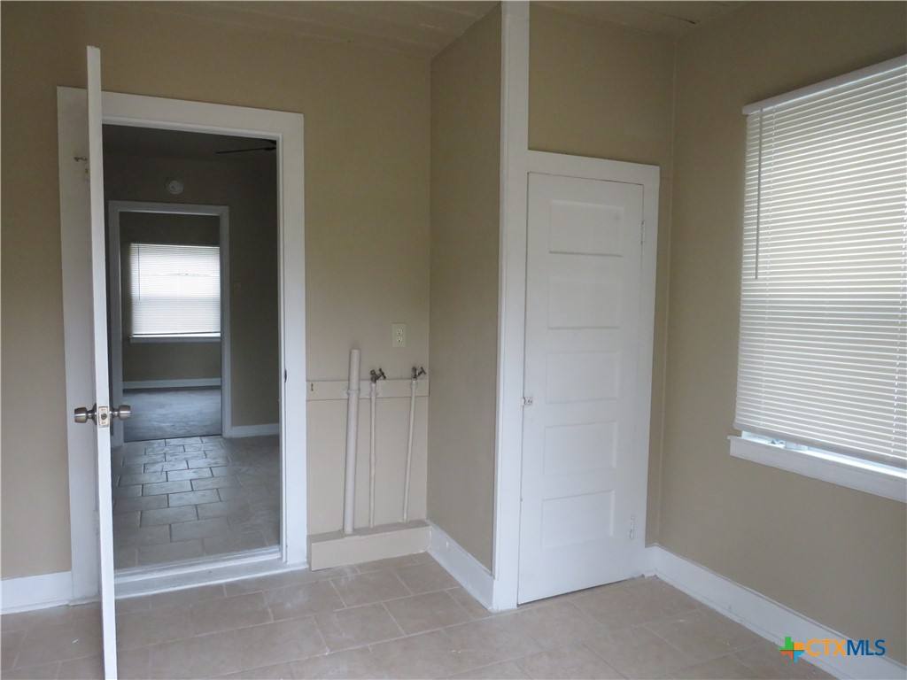 Apartment for rent at 214 E Munroe Ave #214, Temple, TX 76501