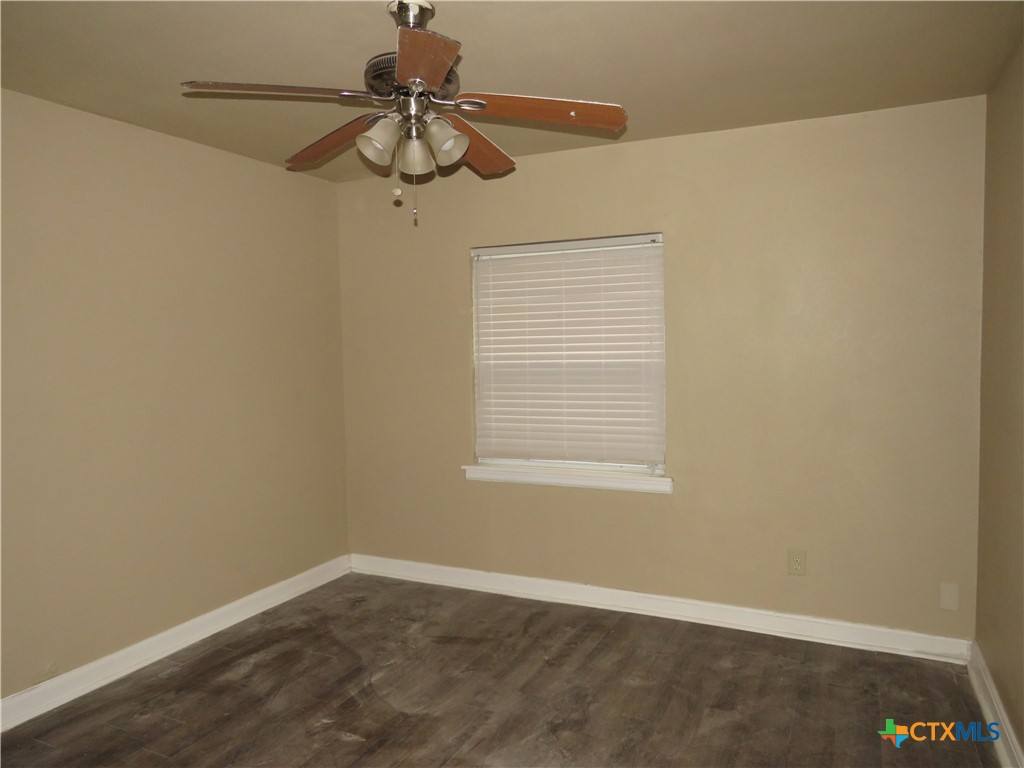 Apartment for rent at 214 E Munroe Ave #214, Temple, TX 76501