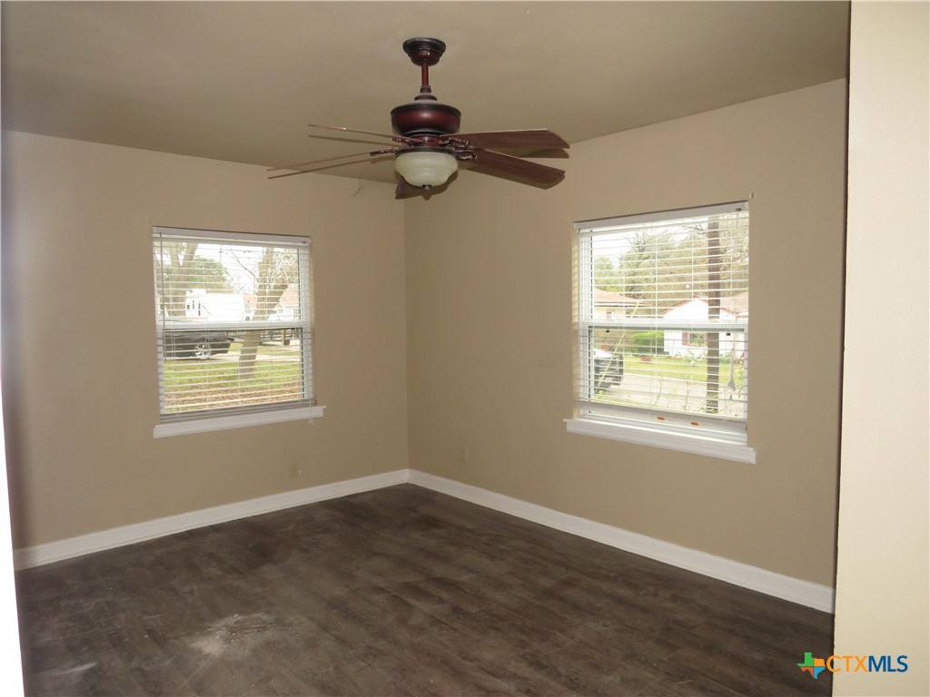 Apartment for rent at 214 E Munroe Ave #214, Temple, TX 76501