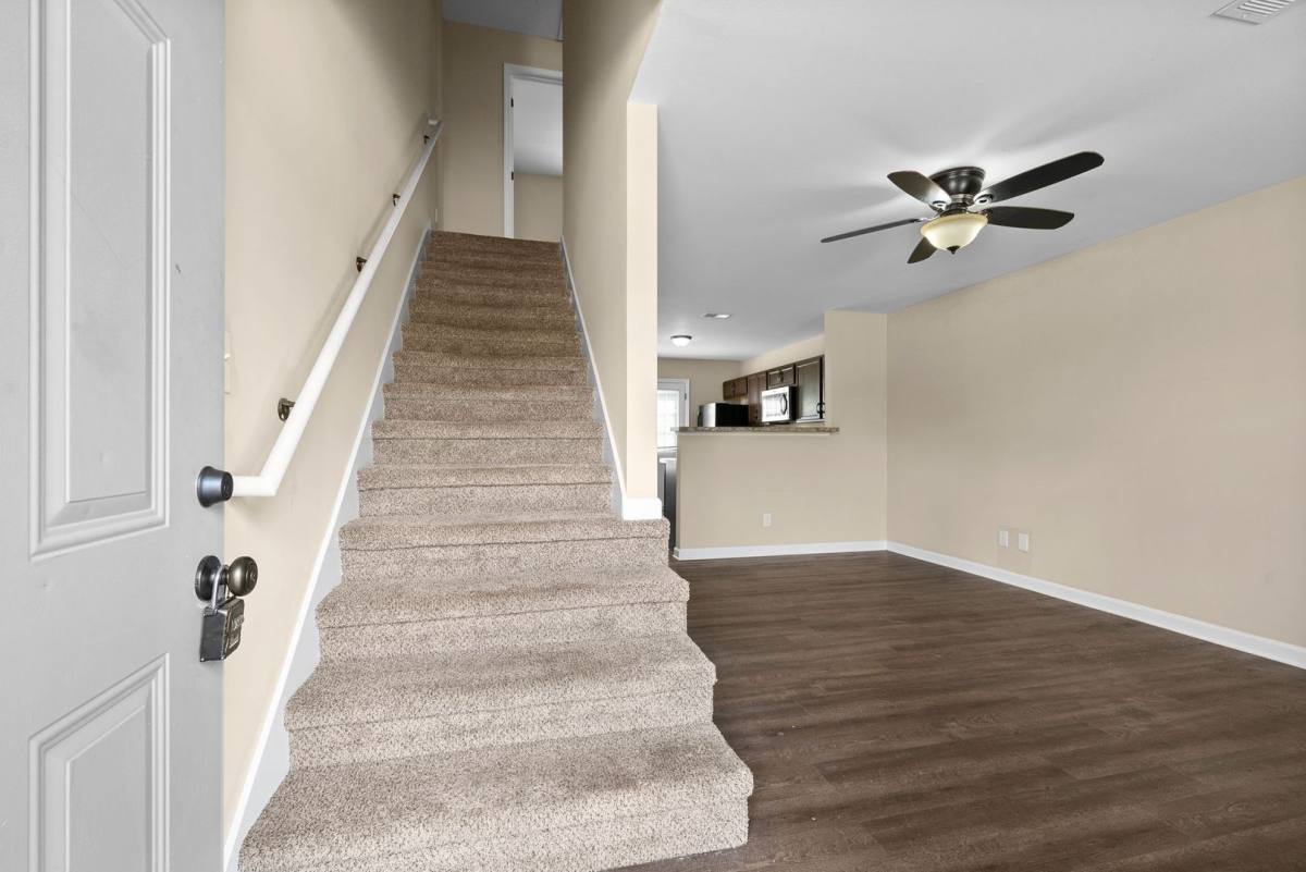 Apartment for rent at 614 Appleton Dr, Clarksville, TN 37042