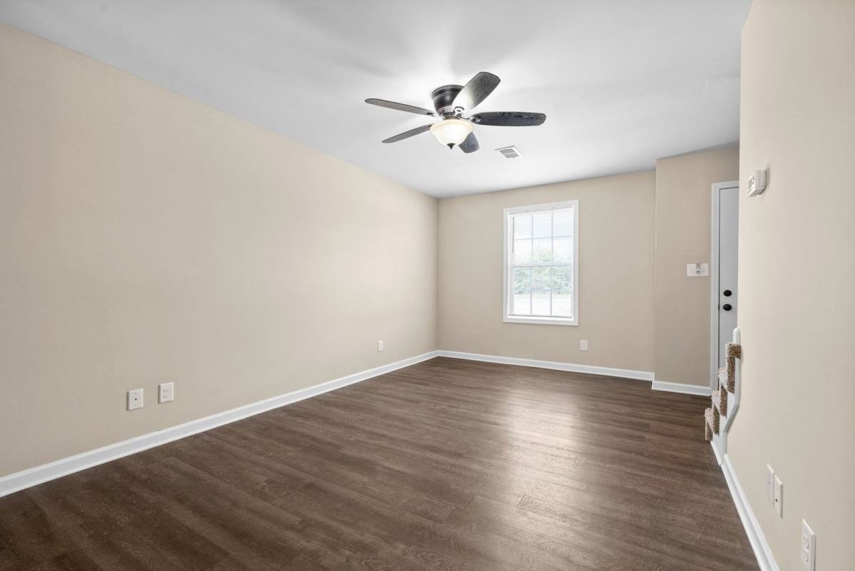 Apartment for rent at 614 Appleton Dr, Clarksville, TN 37042