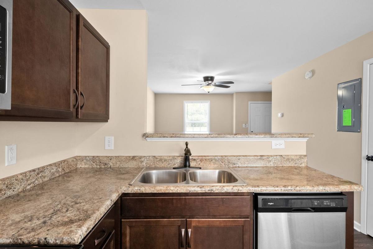 Apartment for rent at 614 Appleton Dr, Clarksville, TN 37042