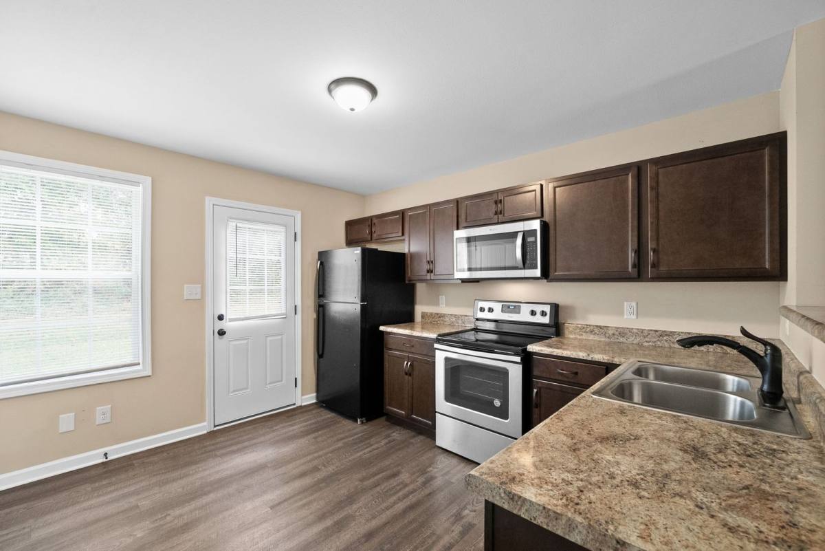 Apartment for rent at 614 Appleton Dr, Clarksville, TN 37042