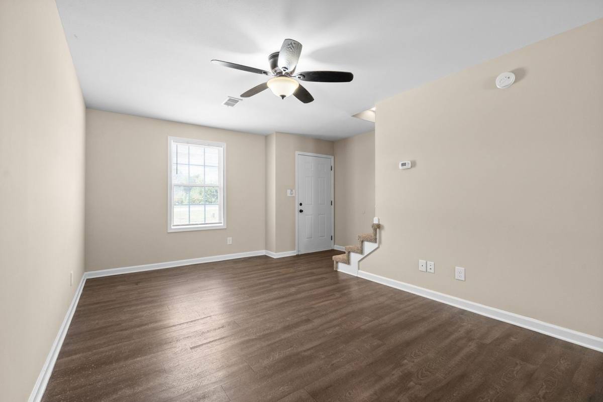 Apartment for rent at 614 Appleton Dr, Clarksville, TN 37042