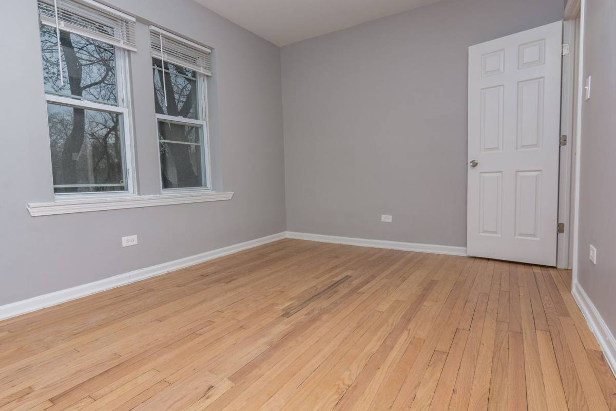 Apartment for rent at 1131 E 79th Place, Chicago, IL 60619