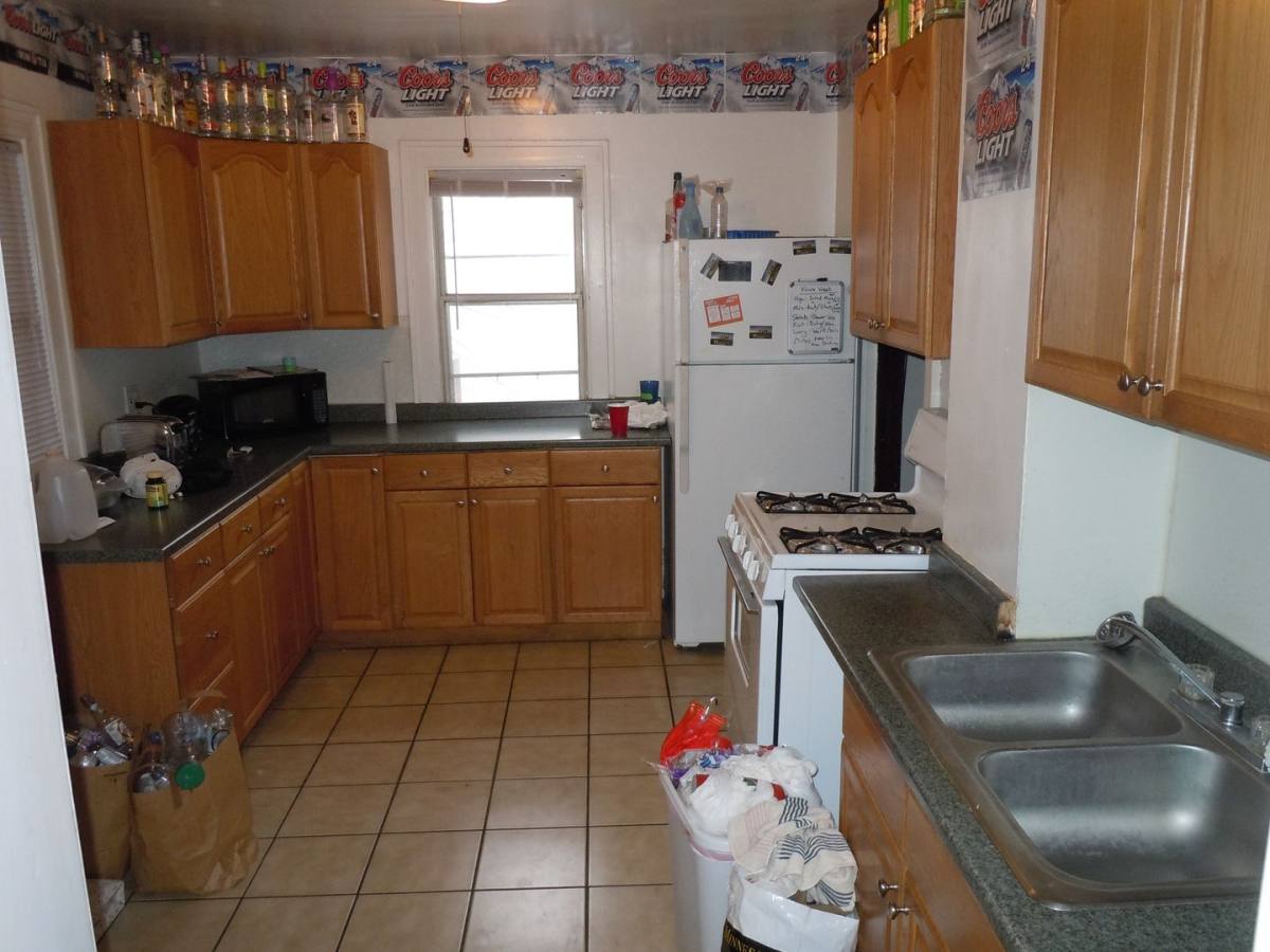 Apartment for rent at 1078 11th Ave SE, Minneapolis, MN 55414