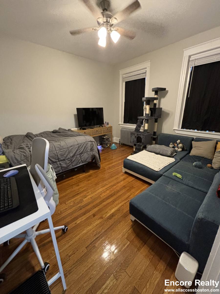 Apartment for rent at 1193 Commonwealth Ave #19, Allston, MA 02134