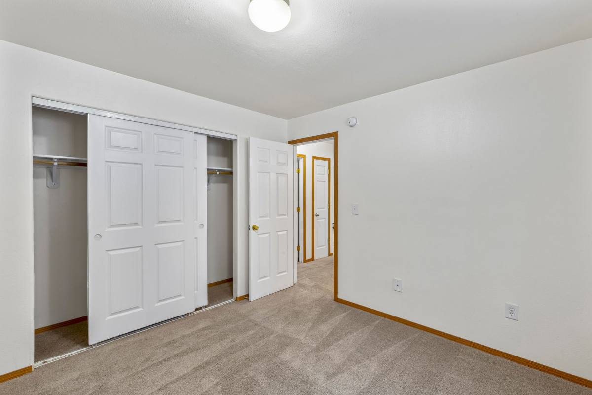 Apartment for rent at 5300 Lake Otis Parkway, Anchorage, AK 99507