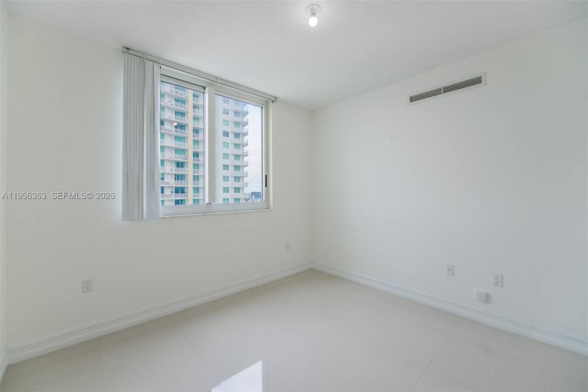 Condo for rent at 1755 E Hallandale Beach Blvd #17551408E, Hallandale, FL 33009