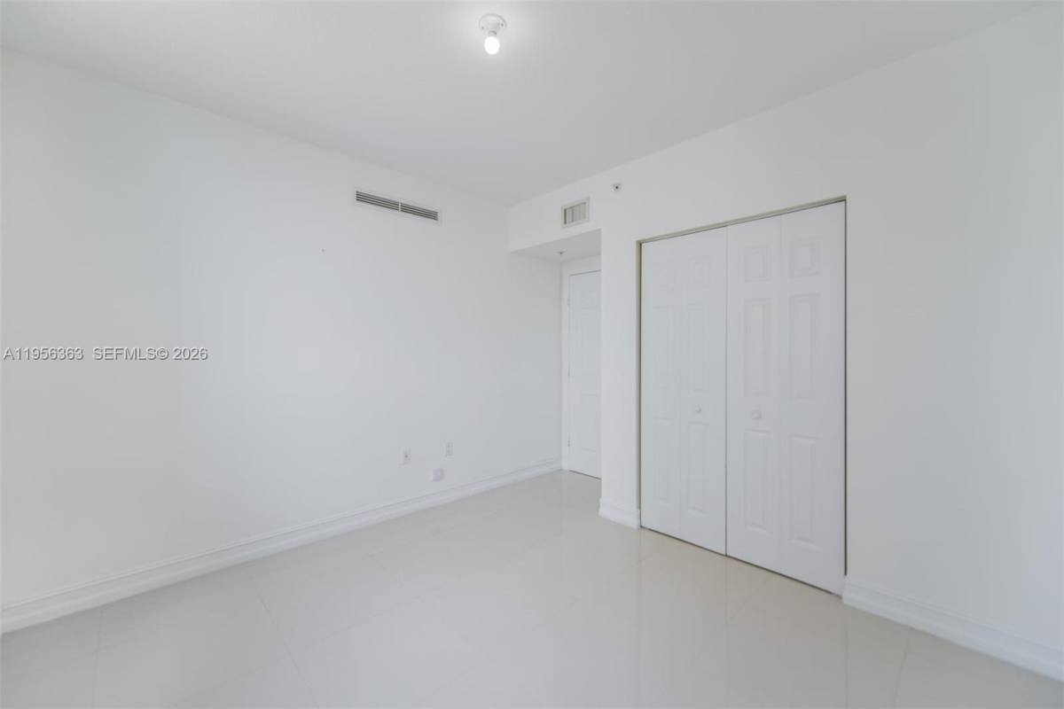 Condo for rent at 1755 E Hallandale Beach Blvd #17551408E, Hallandale, FL 33009