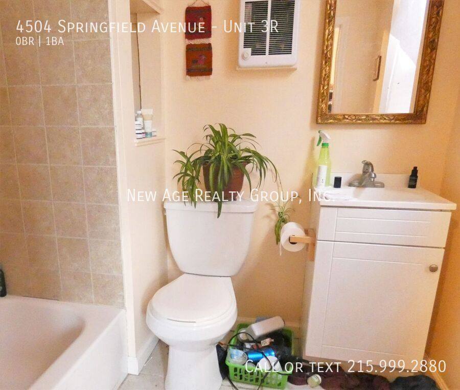 Apartment for rent at 4504 Springfield Ave #3R, Philadelphia, PA 19143