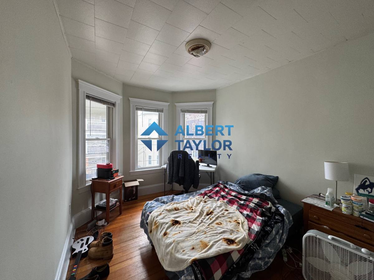 Apartment for rent at 101 Heath St #3, Somerville, MA 02145