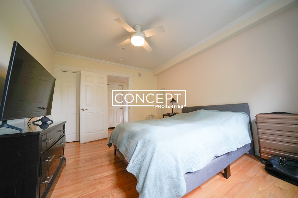 Apartment for rent at 219 Commonwealth Ave #22, Chestnut Hill, MA 02467