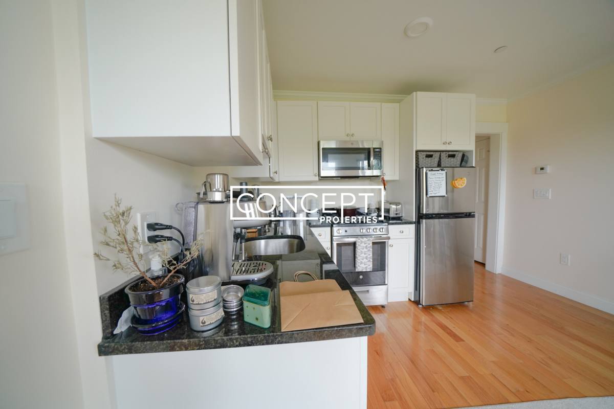 Apartment for rent at 219 Commonwealth Ave #22, Chestnut Hill, MA 02467