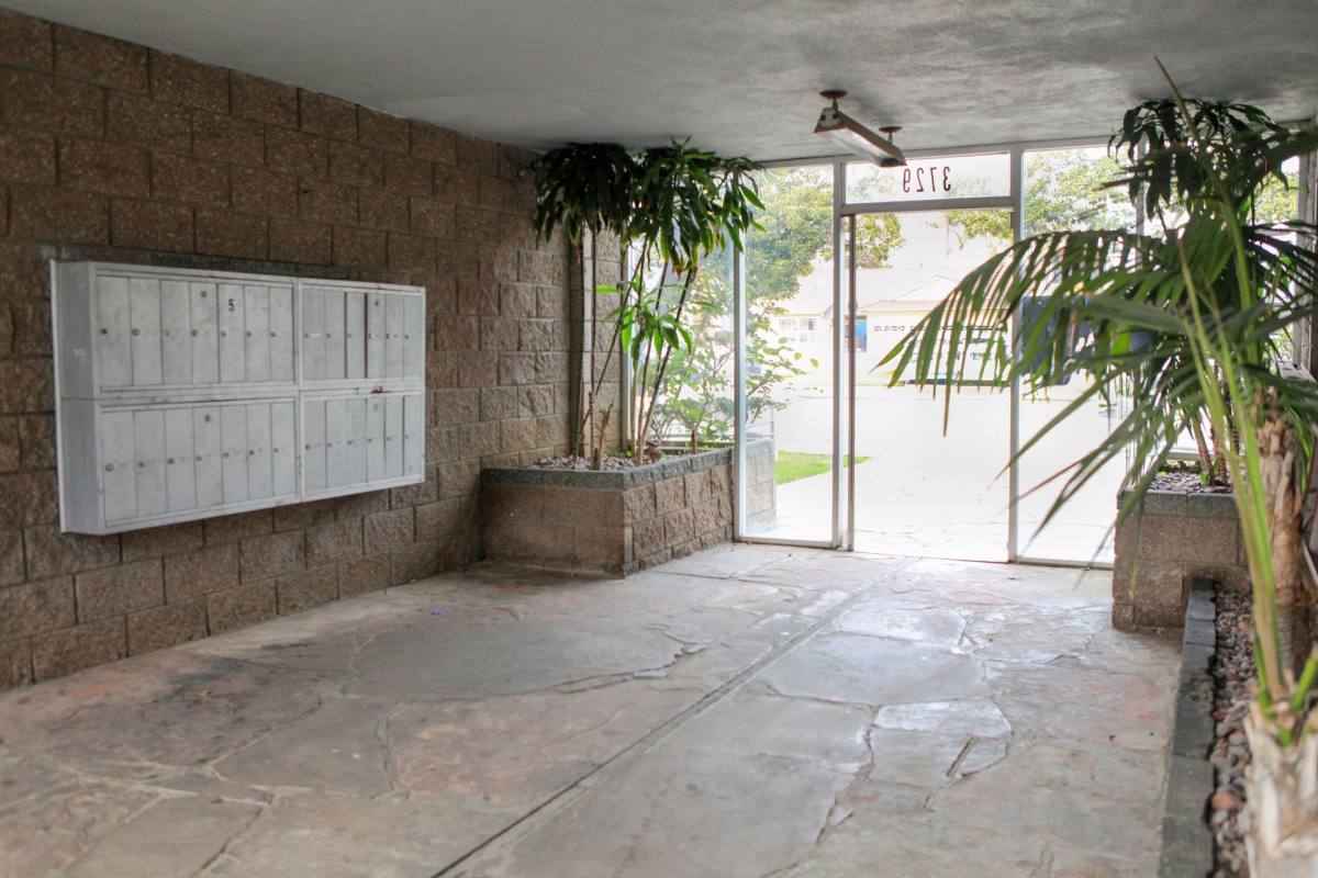 Apartment for rent at 3729 McLaughlin Ave, Los Angeles, CA 90066