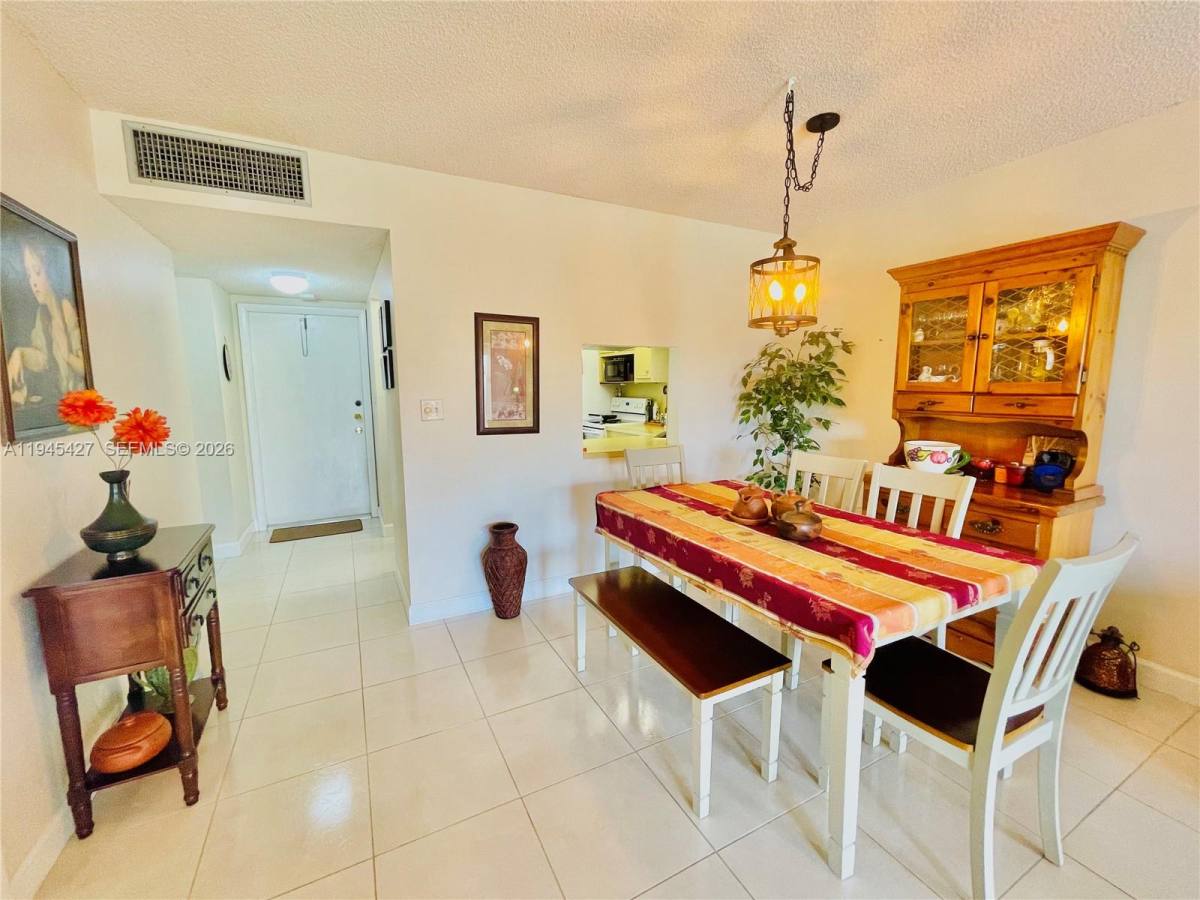 Apartment for rent at 6350 NW 62nd St #308, Fort Lauderdale, FL 33319