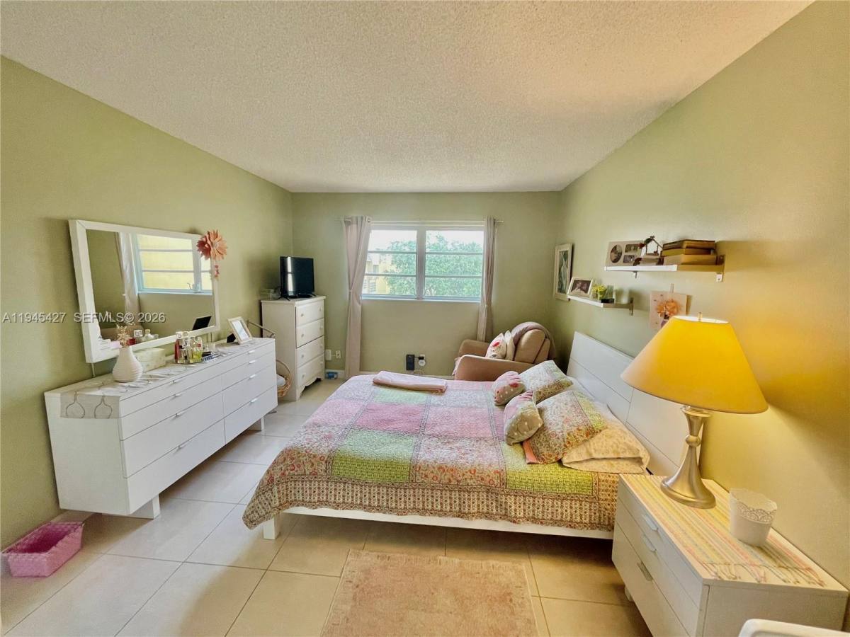 Apartment for rent at 6350 NW 62nd St #308, Fort Lauderdale, FL 33319