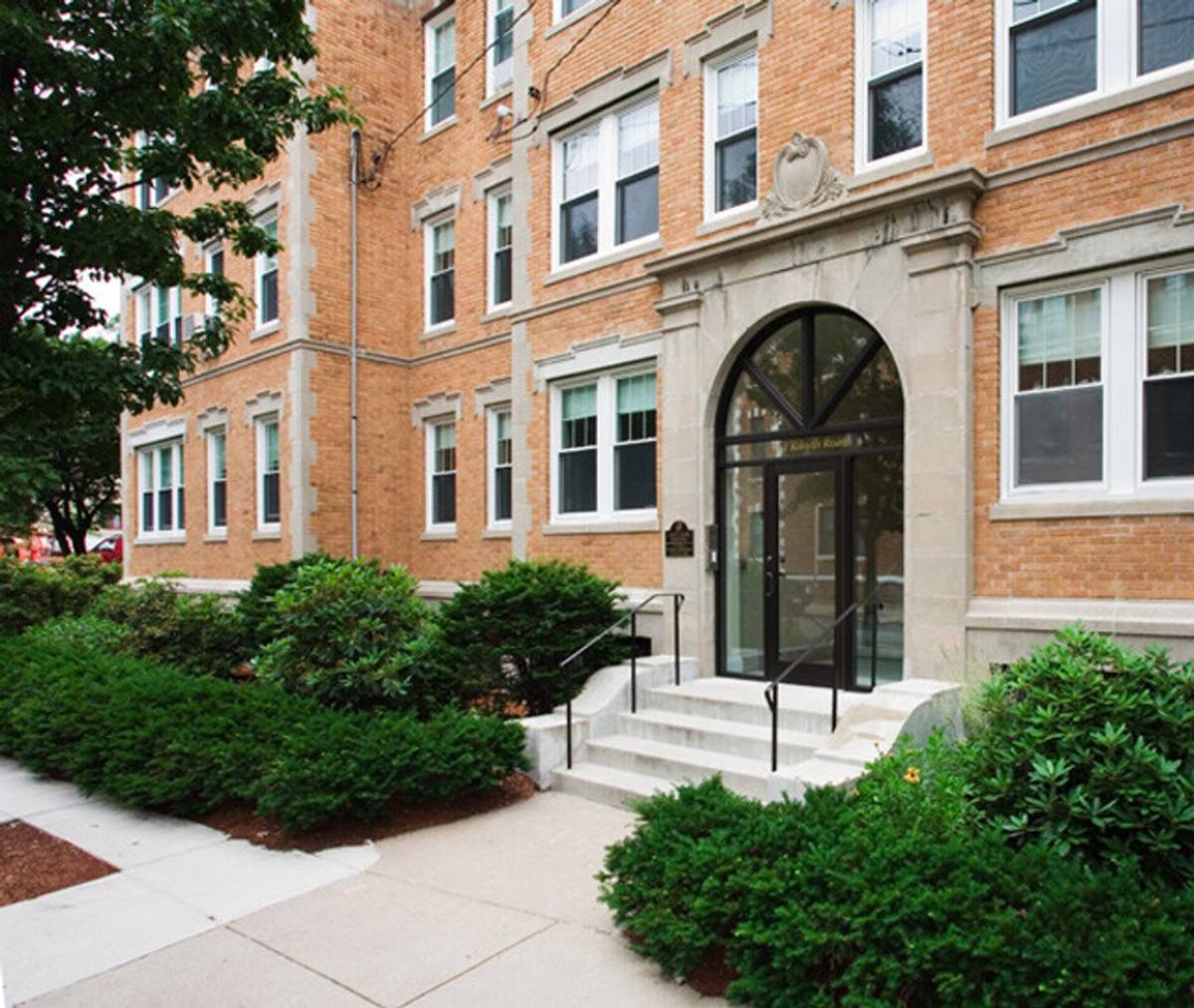 Apartment for rent at 112 Kilsyth Rd #7, Brighton, MA 02135