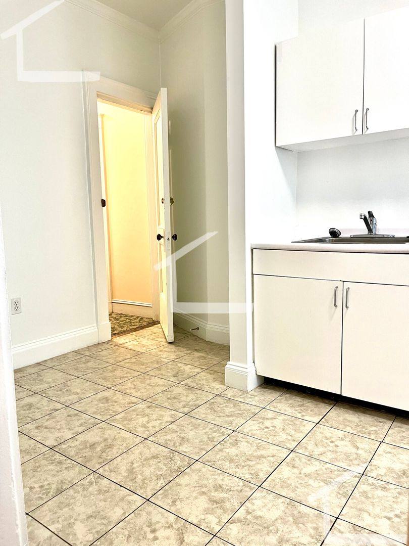 Apartment for rent at 112 Kilsyth Rd #7, Brighton, MA 02135